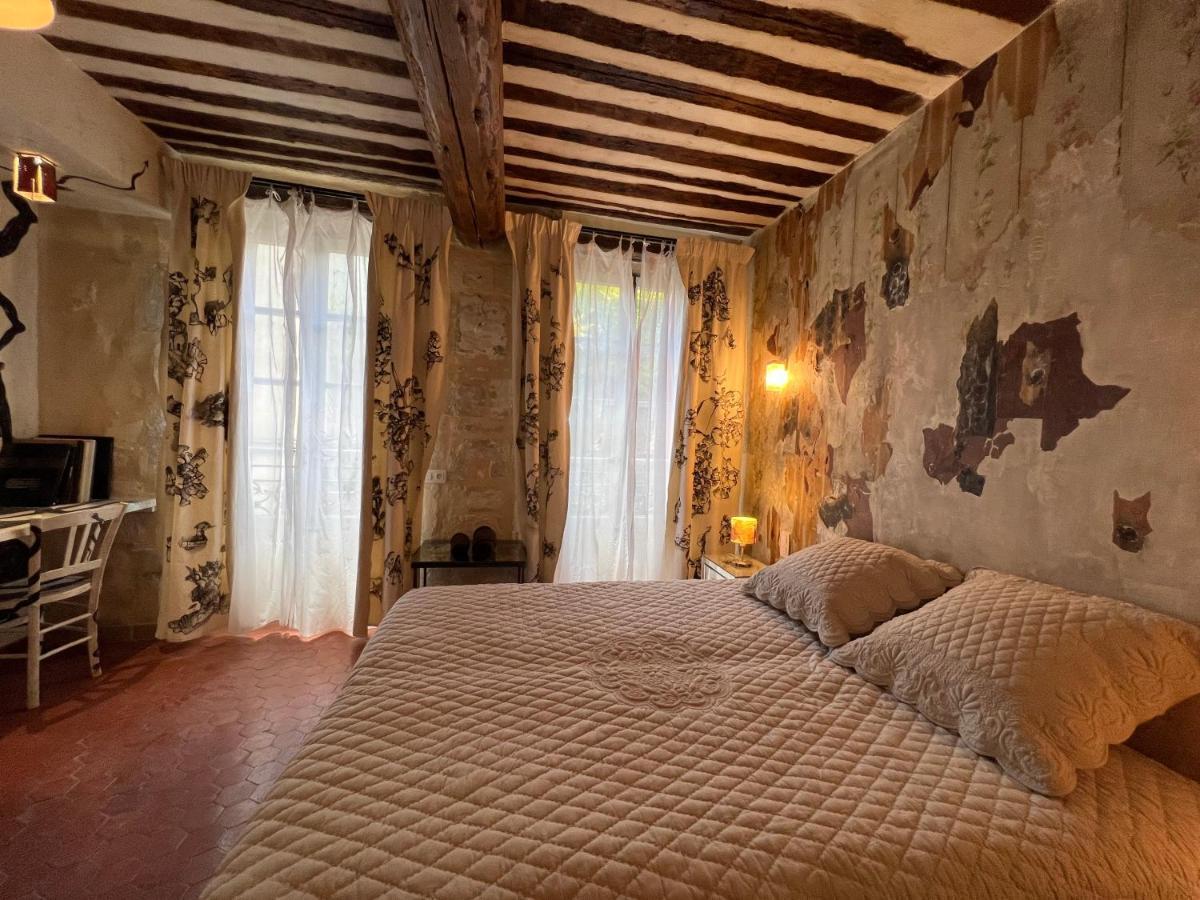 Le Regardeur Bed & Breakfast Saint-Remy-de-Provence Bagian luar foto